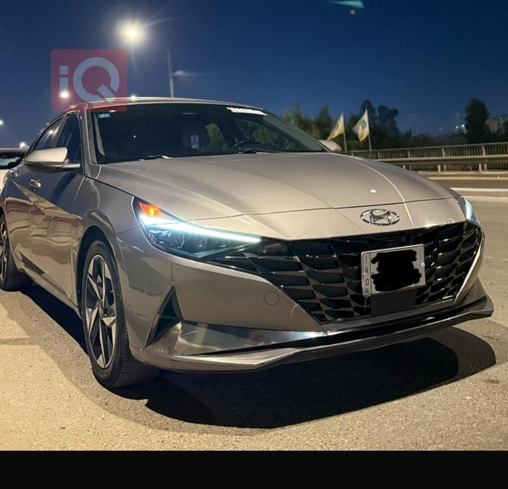 هیوندای ئەلەنترا